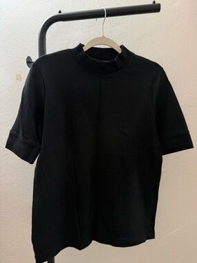 Zara Black Ribbed Mock Neck Short Sleeve Top